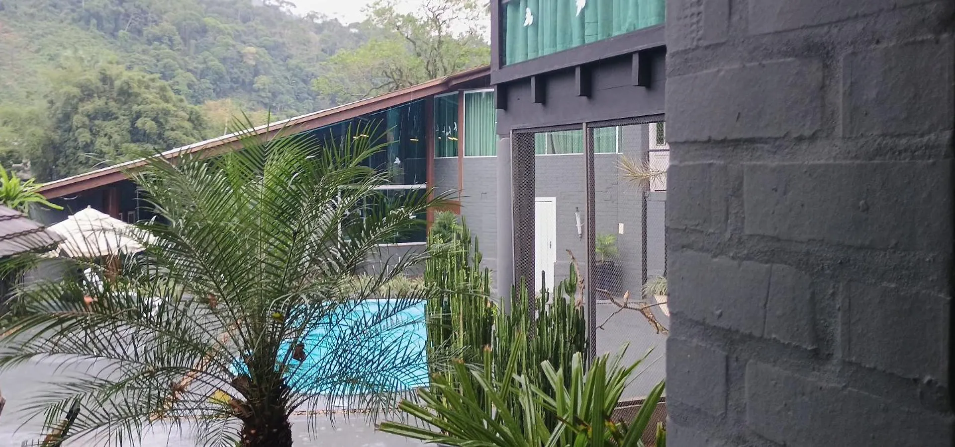 Pousada Morauer Gaspar Alto Bed & Breakfast
